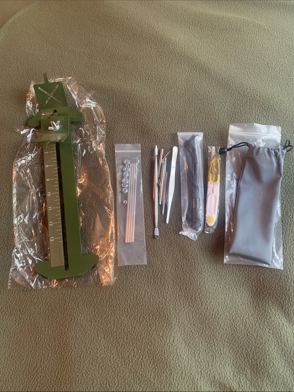 Tondiamo Paracord Bracelets Jig Kit, Paracord Weaving Accessories and Tools.